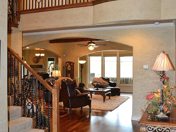 Elegant metal laced staircase