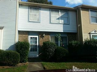 7602 Holly Grove Ct, Charlotte, NC 28227