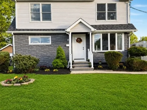 81 Hutchinson St, Clark Twp., NJ 07066