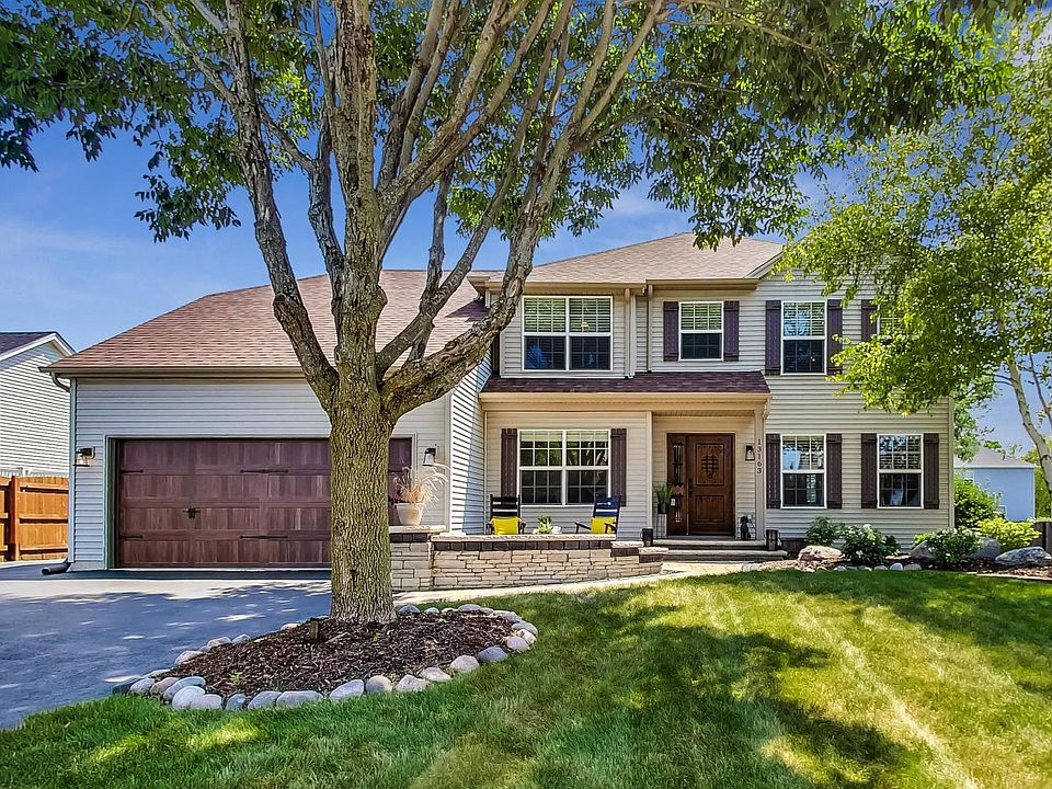 1st image of 13163 Tiger Lily Ln