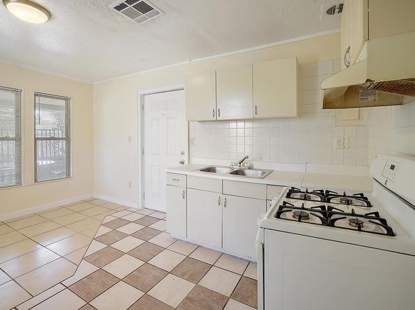 113 Orange Ave UNIT 4, Leesburg, FL 34748