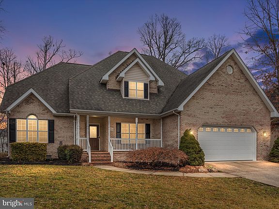 2nd image of 110 Kinross Dr
