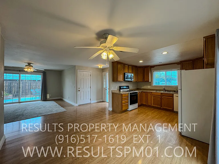 5636 Butano Way — Photo 12