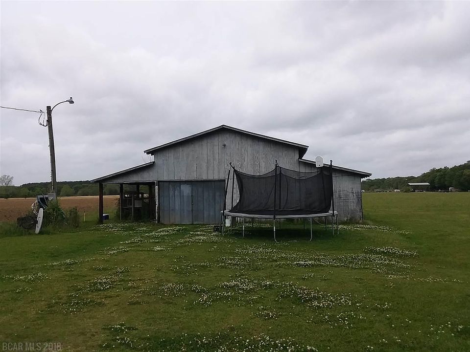 2nd image of 21289 East Blvd