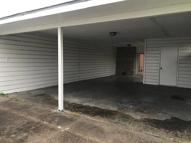 2107 Quail Run #A — Photo 27