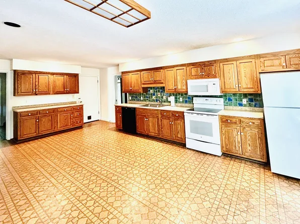 238 Spear St, South Burlington, VT 05403