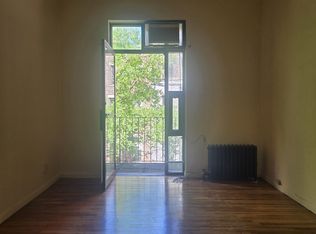 219 W 78th St #3R, New York, NY 10024
