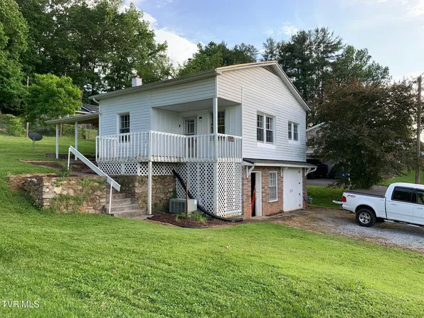 626 N Mohawk Dr, Erwin, TN 37650