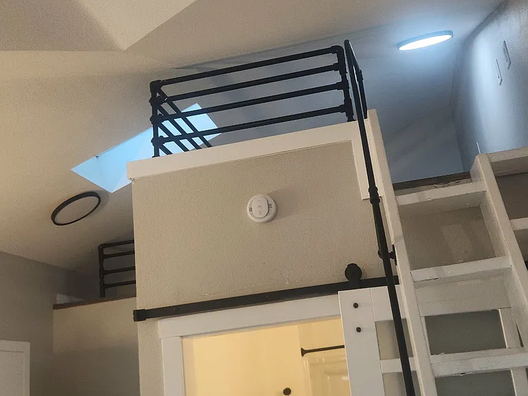 635 Sutro St — Photo 3