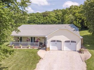 129 SE Mount Zion Rd, Saint Joseph, MO 64504