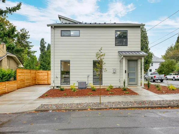 3275 SE Francis St, Portland, OR 97202