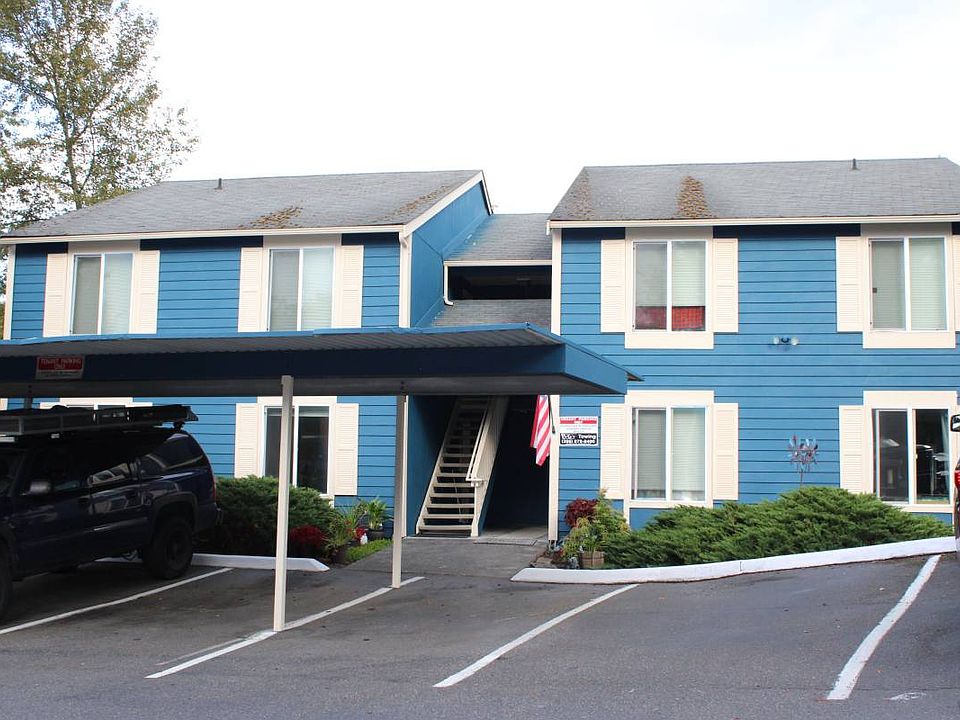 1st image of 20816 32nd Ln S APT D
