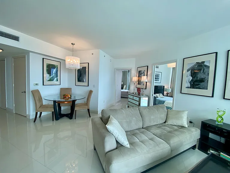 350 S Miami Ave #3813 — Photo 16