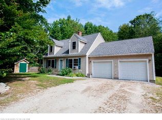 478 Cape Rd, Raymond, ME 04071
