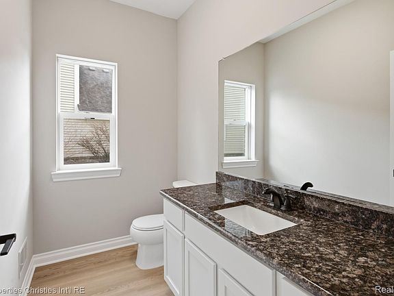 4th image of 23397 Crescent Ridge Dr