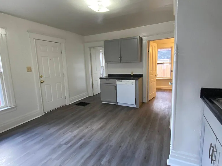 314 N Adams St #1 — Photo 12