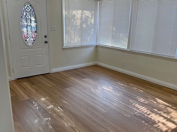 2nd image of 1526 E 4th St #329