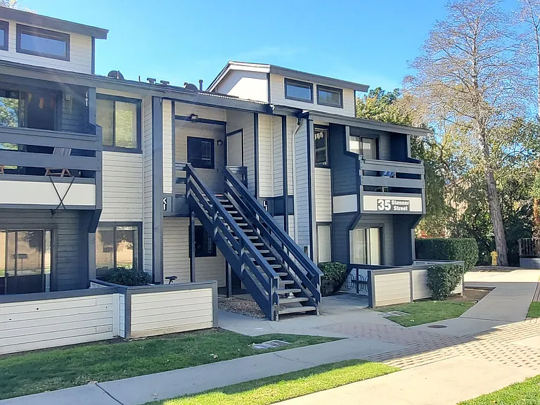 35 Stenner St #I — Photo 2
