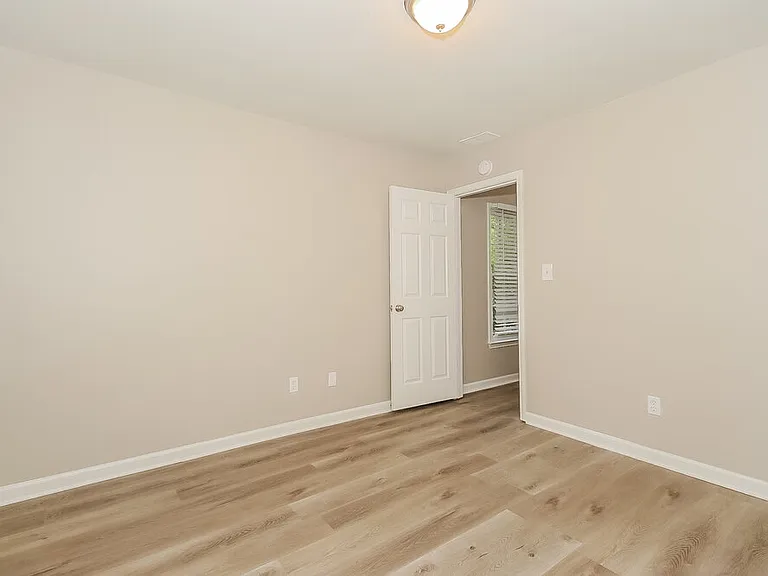 492 Ivey Ct SE — Photo 13