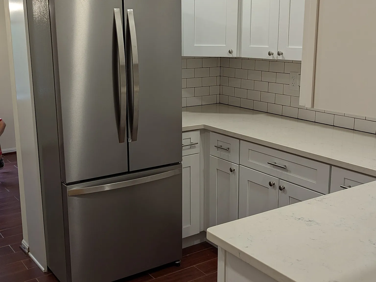 1 bed, 904 sqft, $2,050 — Photo 2