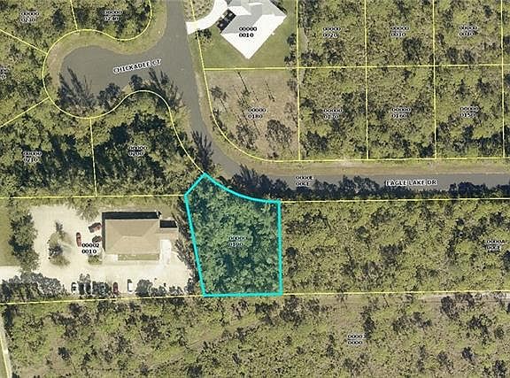 3rd image of 3641 Eagle Lake Dr