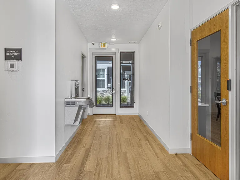 5987 S Jessenia Ln — Photo 32