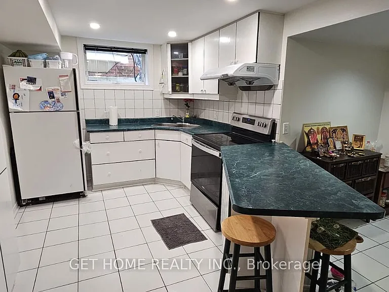 6 Carmichael Dr #LOWER — Photo 6