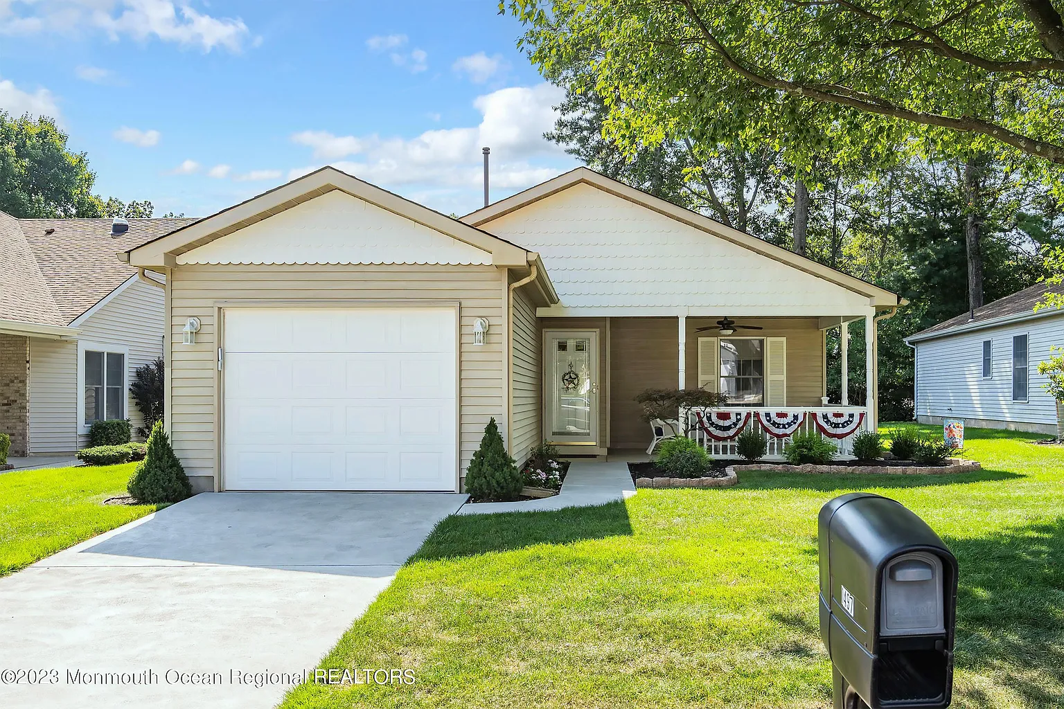 1497 Forelle Lane photo 1