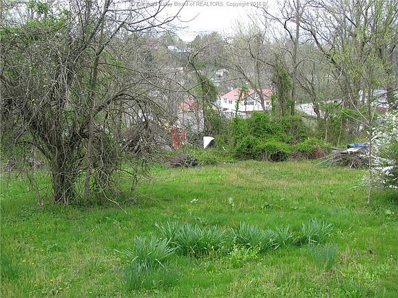 5th image of 533 Fairview Dr