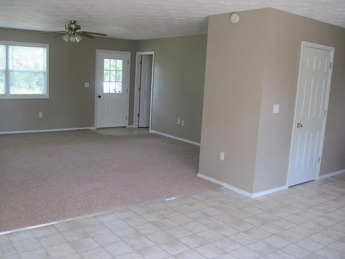 27205 Highway Aa — Photo 3
