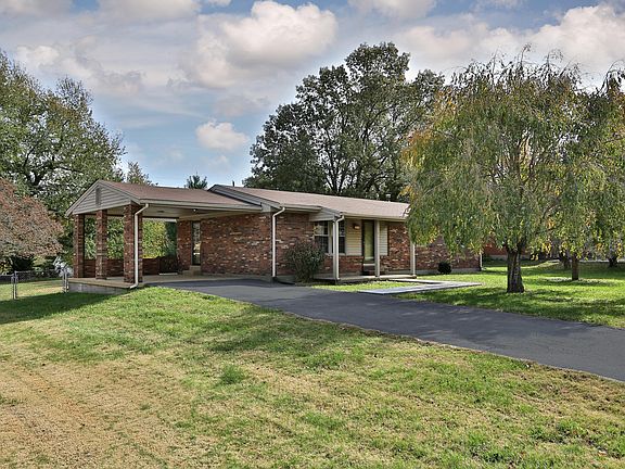 2nd image of 70 Fern Ln