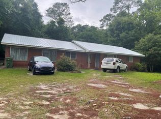1755 Sylvester Hwy, Moultrie, GA 31768