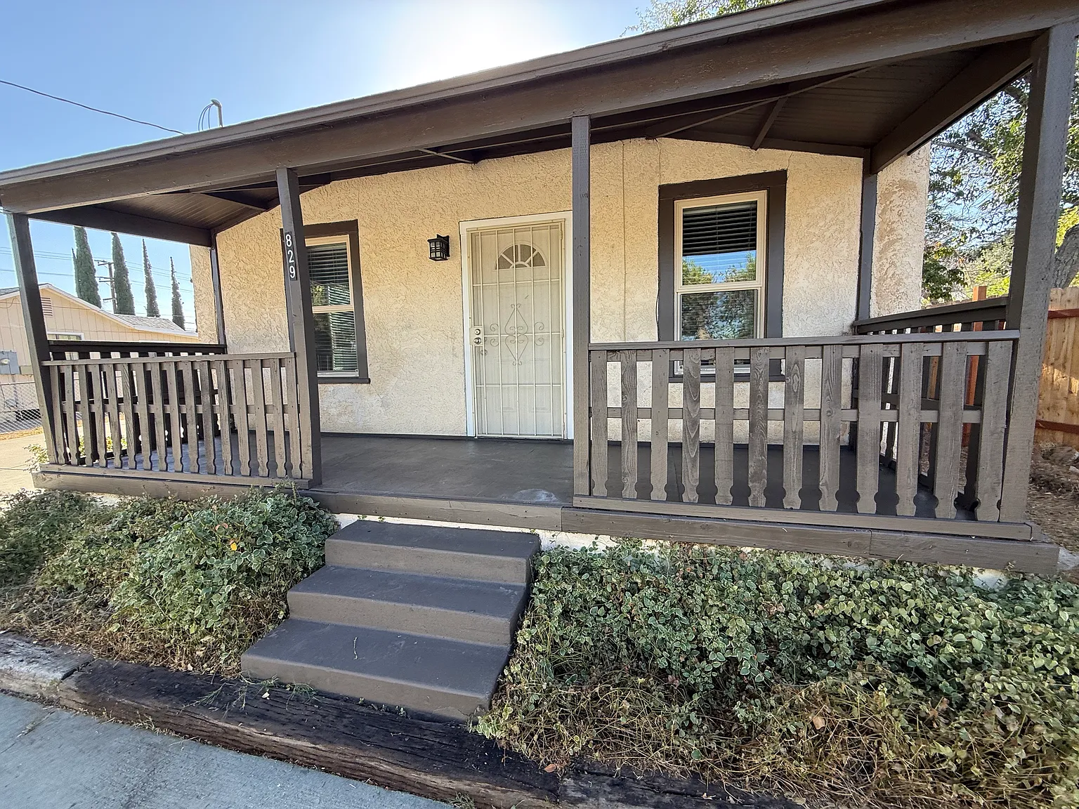 2 bed, 864 sqft, $2,200 — Photo 3