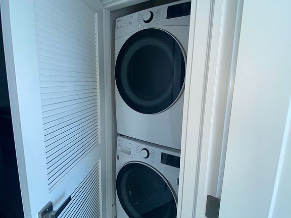 3rd image of 2202 W Lehigh Ave Floor 2