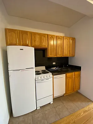 Rented by Compass | media 2
