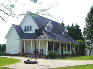 111 Ridgemont Ct, Easley, SC 29642