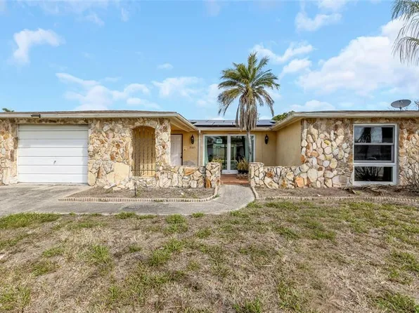 3105 Pinon Dr, Holiday, FL 34691