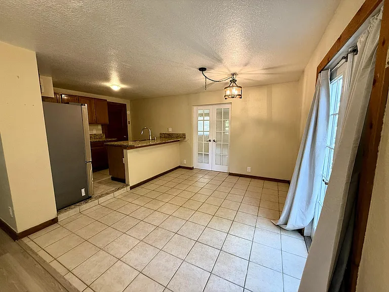 17503 30th Ln N — Photo 4