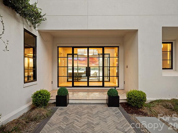 4th image of 17811 Largo Pl