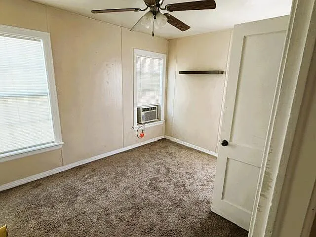 604 N Gillis St — Photo 7