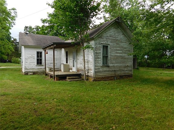 3rd image of 5060 E Huntsville Rd