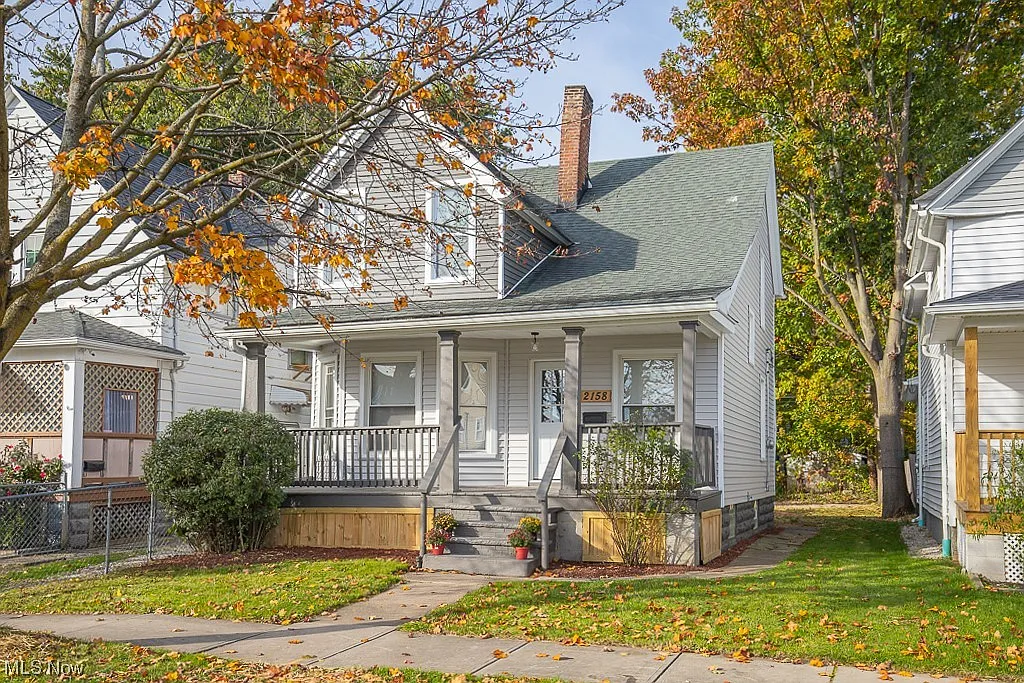 2158 W 93rd St photo 1
