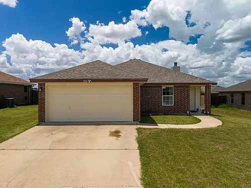 3901 Kevin Shaw Dr Photo 1