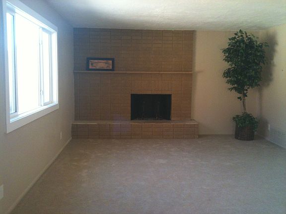 Family Room with Fireplace