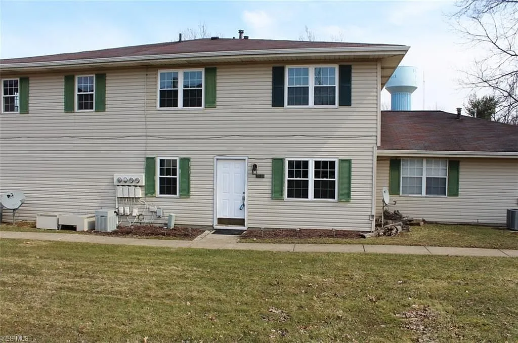 4435 Sandelwood Blvd photo 1