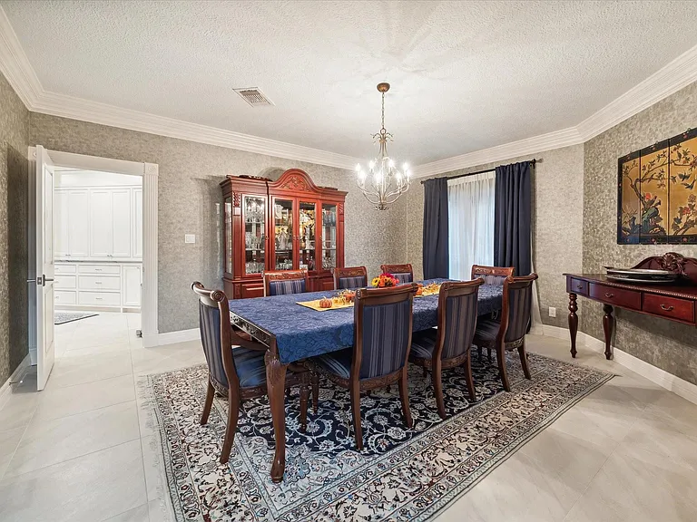 15406 Old Stone Trl — Photo 9