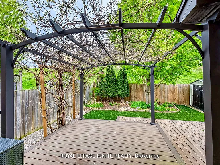 64 Templewood Dr — Photo 44