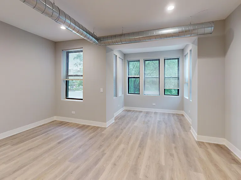 2403 N Kedzie Blvd #2 — Photo 2