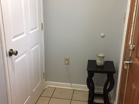 Entryway with Coat Closet 
