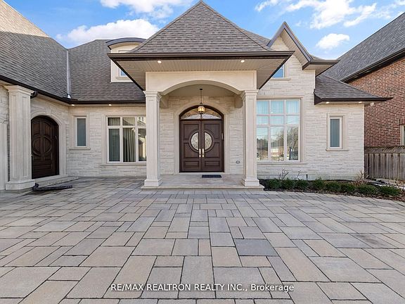 2nd image of 223 Crestwood Rd